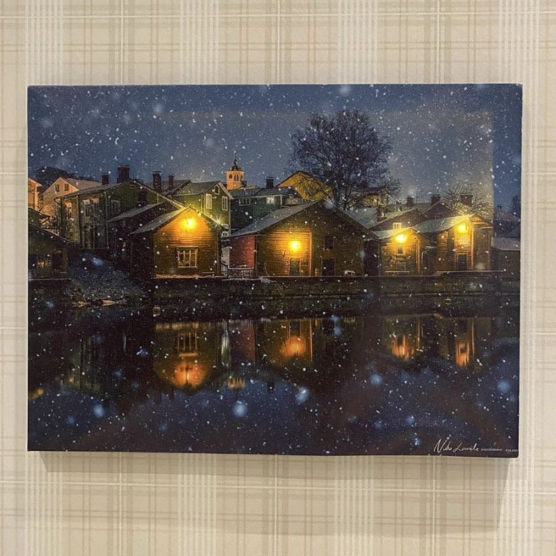 Valotaulu 40x30cm - Ranta-aitat iltahämärässä, Niko Laurila